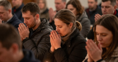 Fortalecendo A Fé Cristã Em Momentos De Crise Na Sérvia